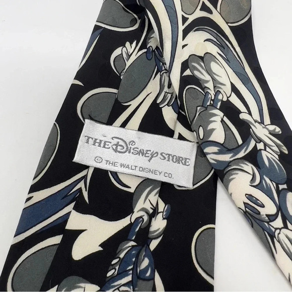 THE DISNEY STORE Vintage 90s Mickey Mouse Novelty Print 100% Silk Necktie - Picture 5 of 7